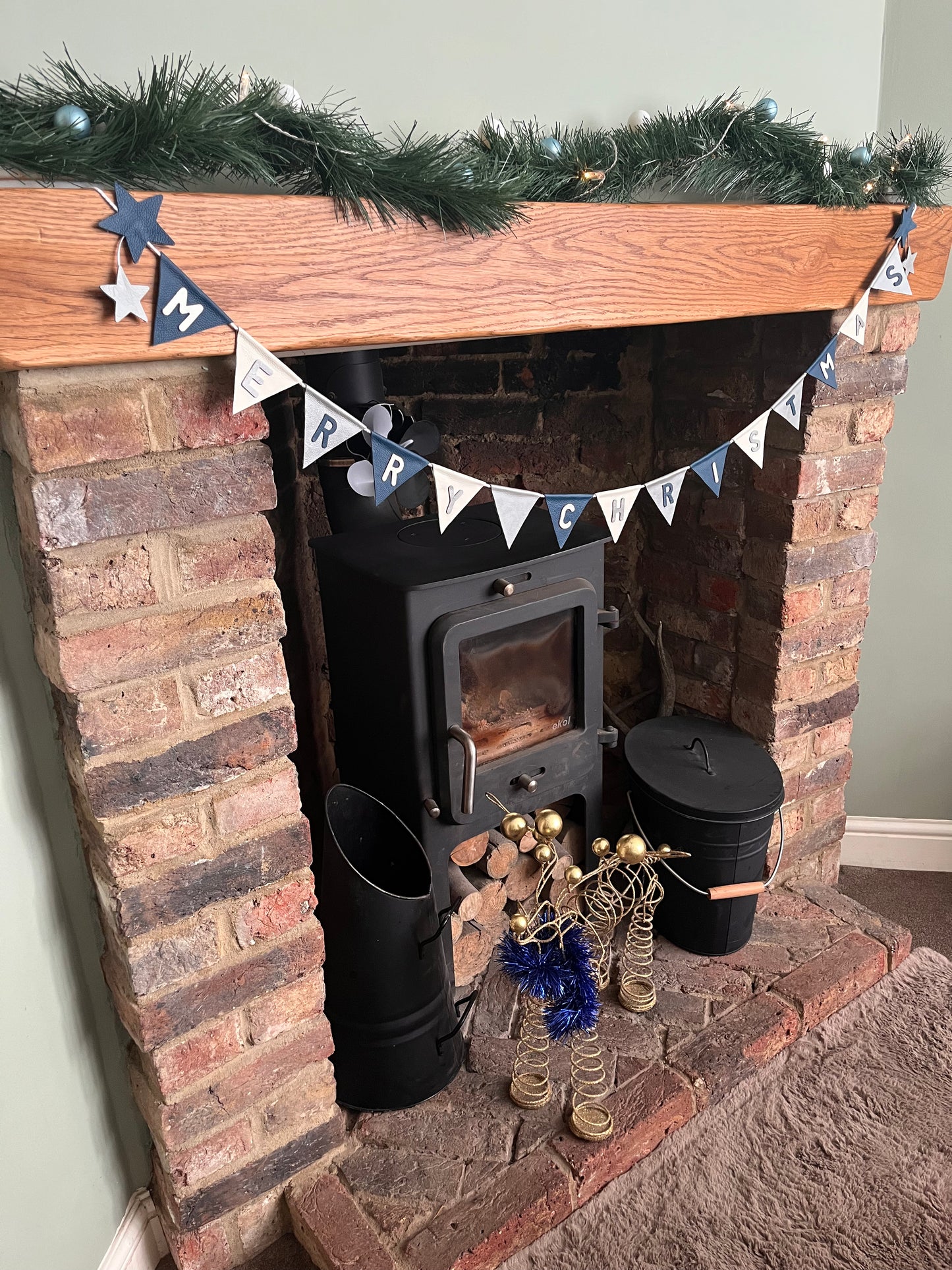 Merry Christmas Bunting With Stars