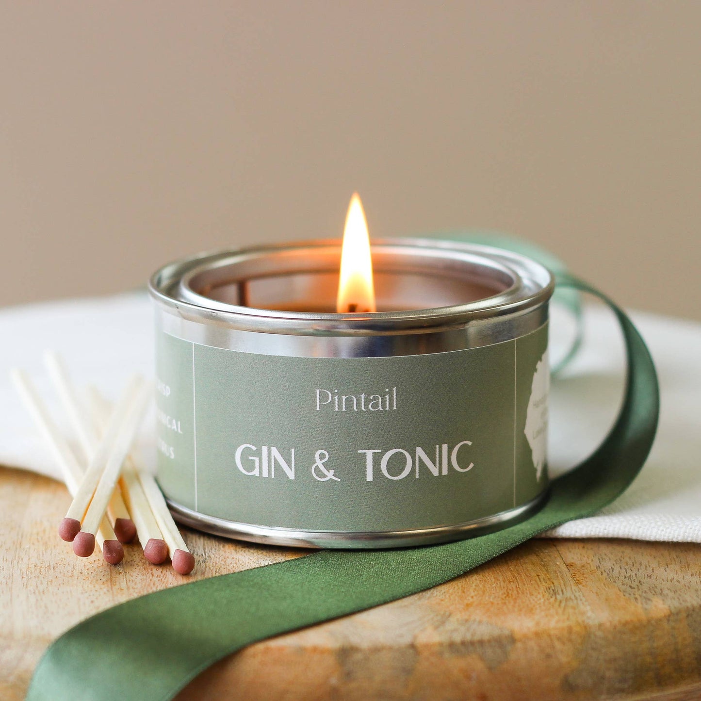 Gin and Tonic Pintail Paint Pot Candle