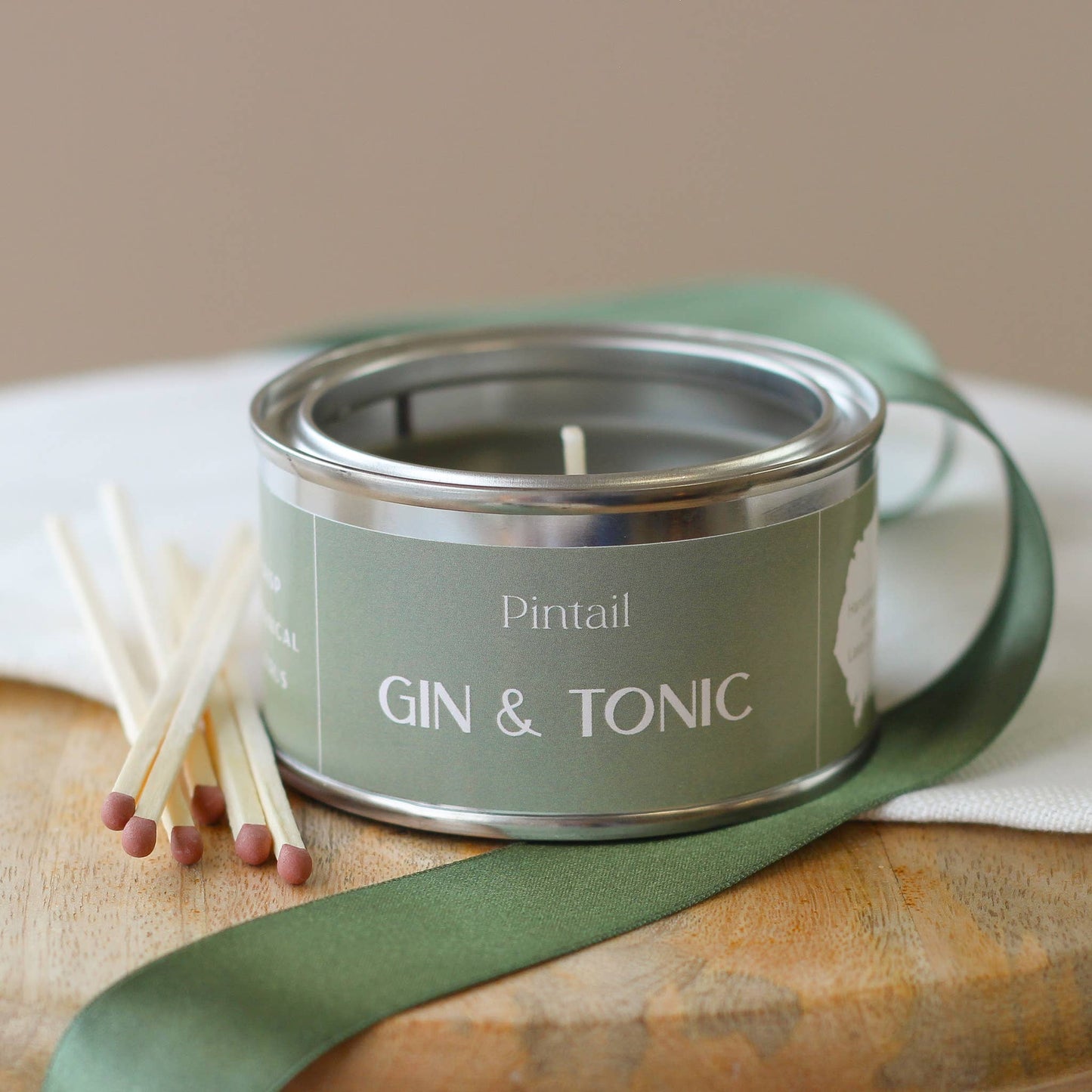 Gin and Tonic Pintail Paint Pot Candle